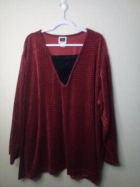 CST Sport Shirt Women 4X Long Sleeve Velvet Plaid Red Black